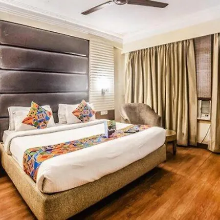 Fabhotel Bmk Grand